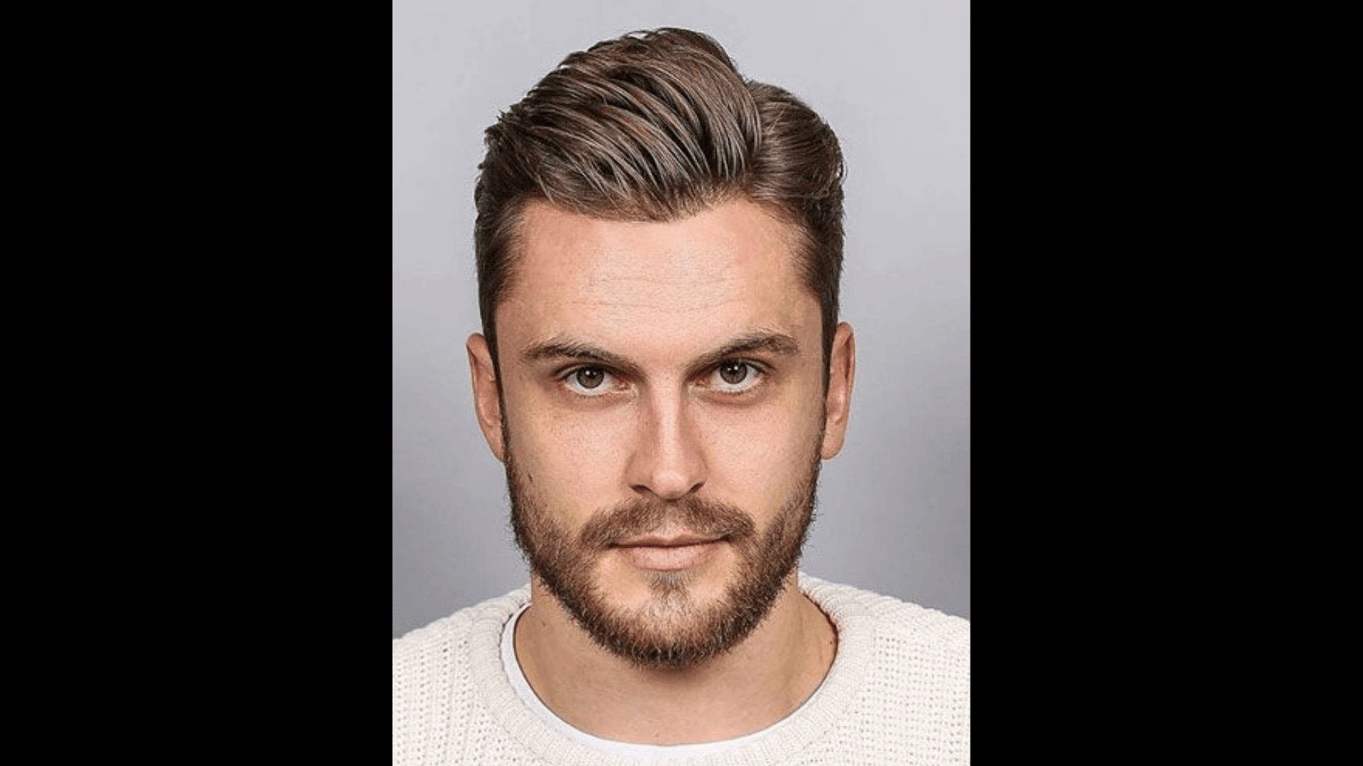 Side-Parted-Short-Haircut